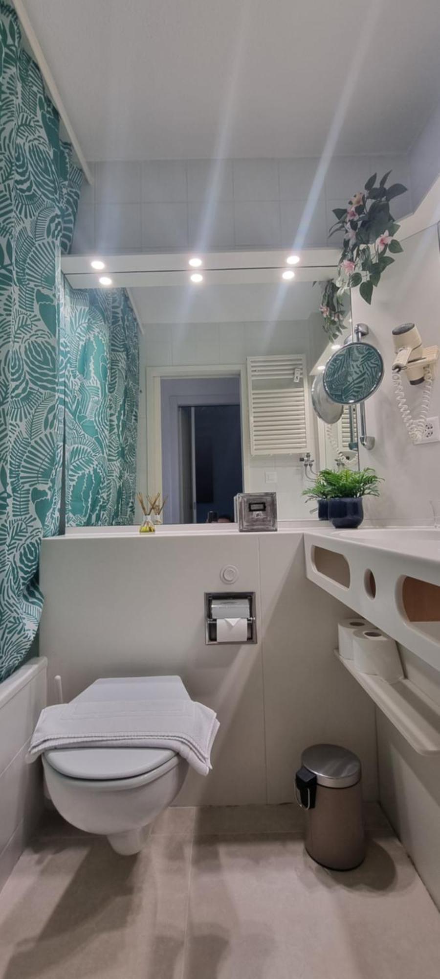 Bianca Apartment Bissone Bagian luar foto